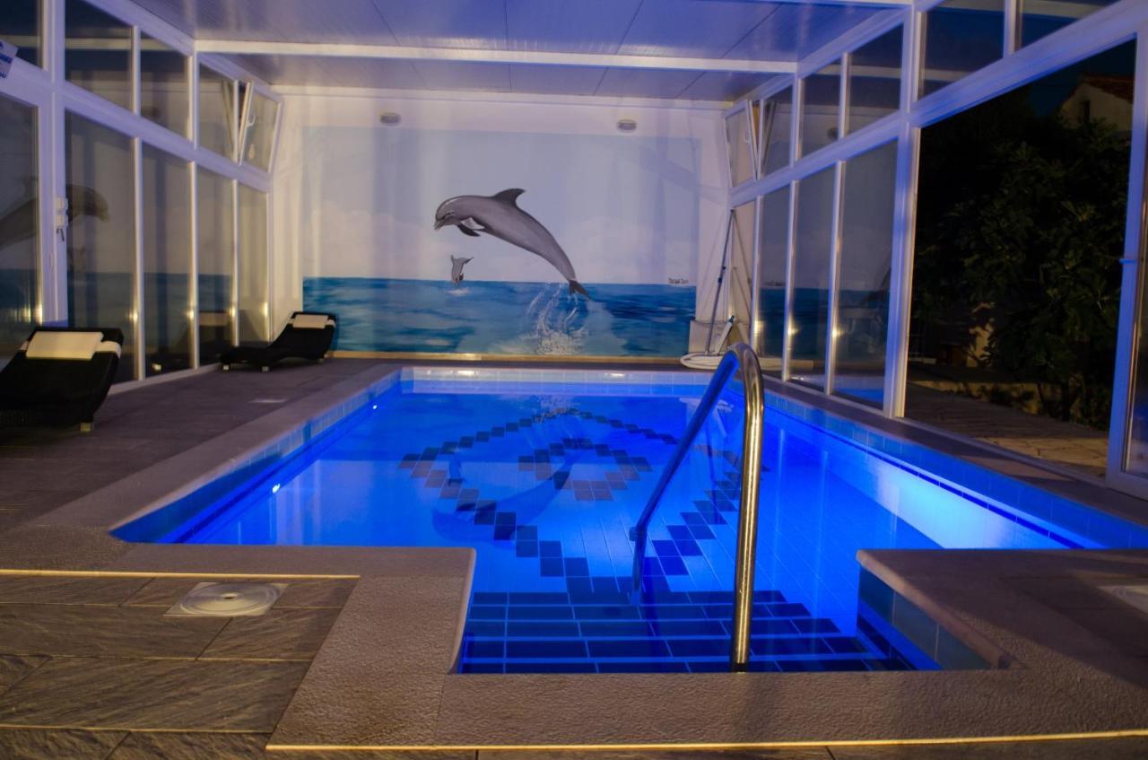 Apartment & Rooms Villa Katarina สลาโน ภายนอก รูปภาพ